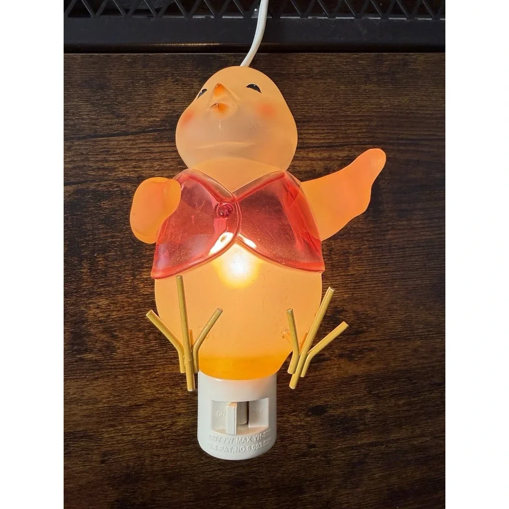 Vintage Chick Night Light Plug In Bird Lamp Red Vest Nursery‎ Kids 120V UL